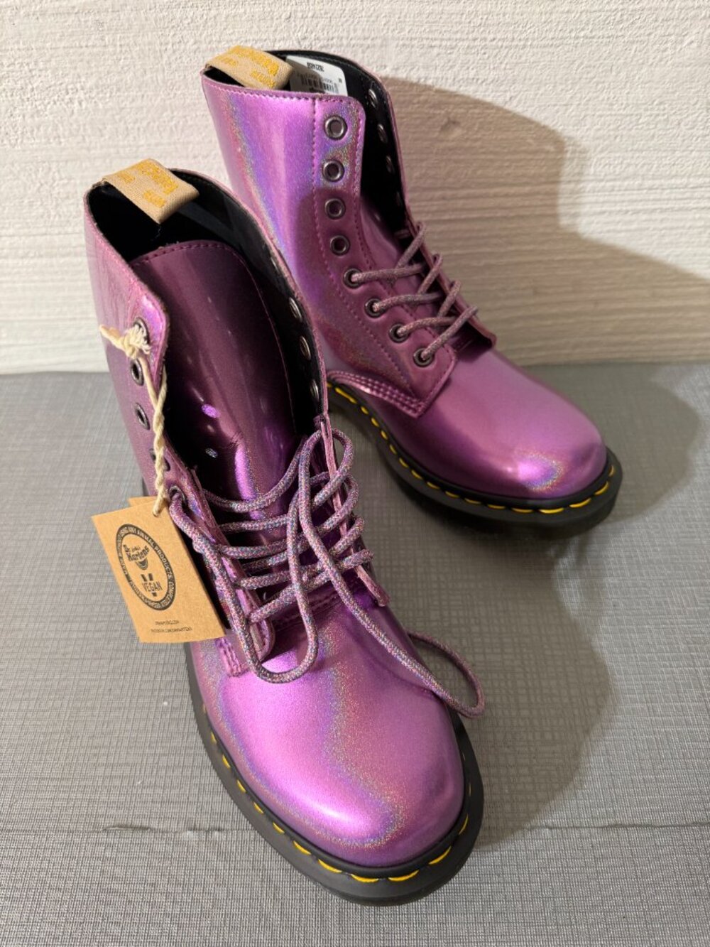 Dr. Martens 1460 PASCAL PRYSM Pink Iridescent Ankle Boots RARE FIND